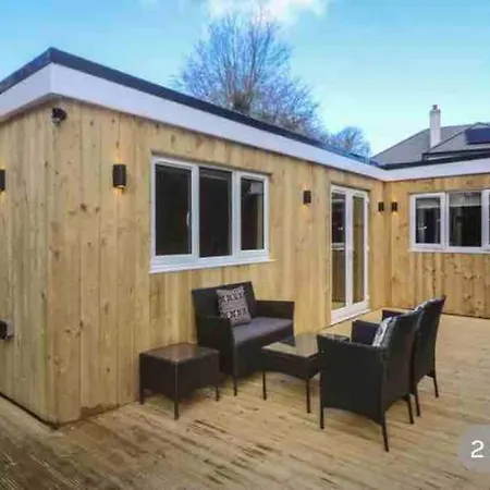 Hunting Gate Lodge Redruth Exterior photo